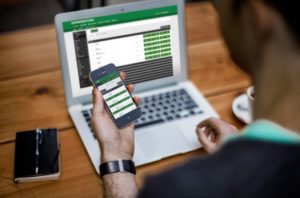find the best hockey betting odds in India?